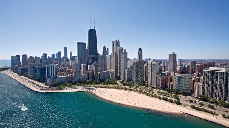 The beautiful City of USA – Chicago Vacation Travel Guide Expedia